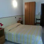 Ristorante Lucciola 산토스테파노알마레