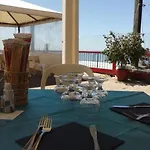 Ristorante Lucciola 호텔 산토스테파노알마레