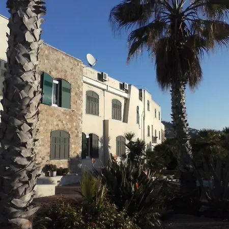 호텔 Ristorante Lucciola