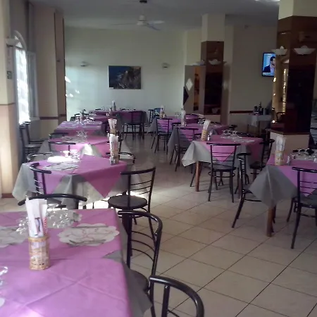 Ξενοδοχείο Ristorante Lucciola